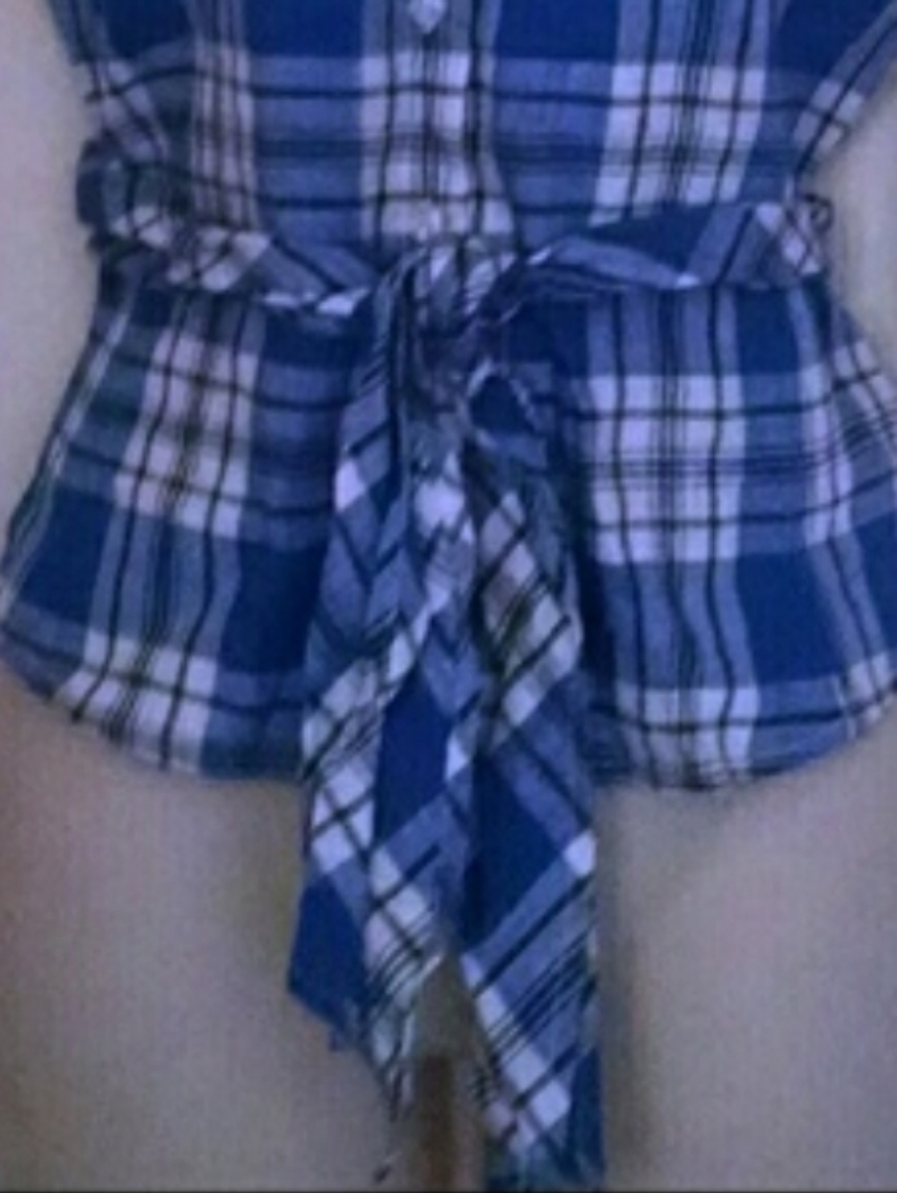 Vintage Jones New York blue white black plaid top petite - Picture 2 of 6